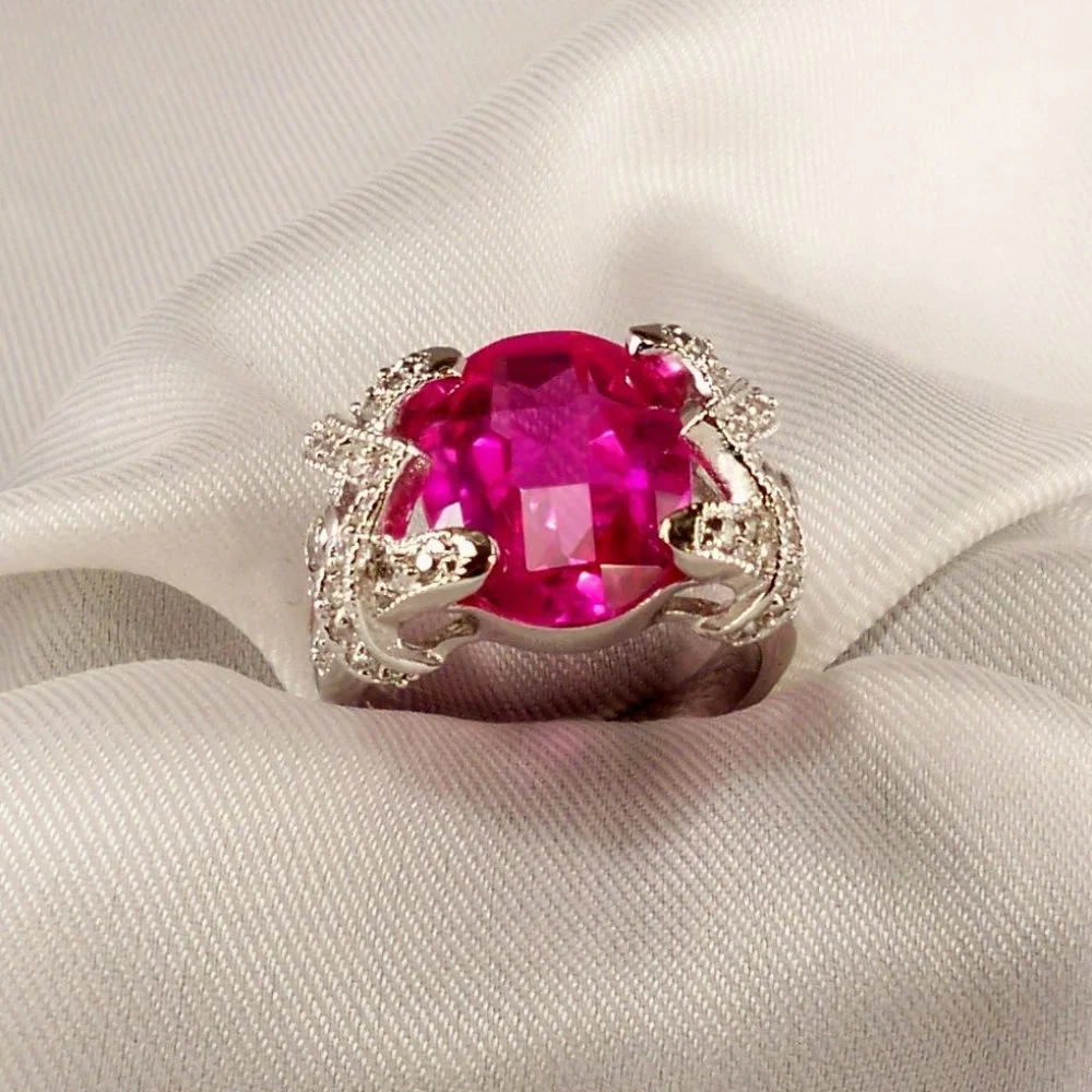 N/A pink oval